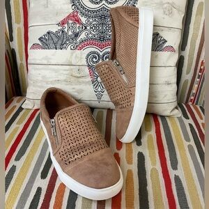 REPORT Brown Slip-On Zippered Sneakers with White Soles